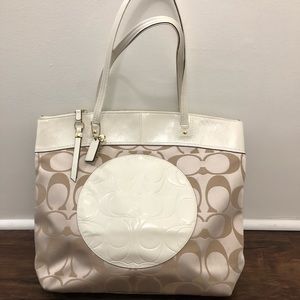 Coach Tote bag cream color - excellent condition